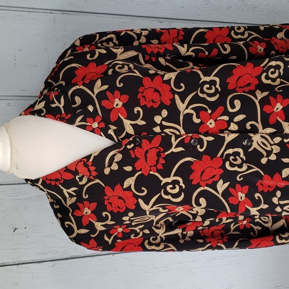 Floral Button Down Floral Shaket Vintage Floral Short Red Flowers (B) - Picture 9 of 9